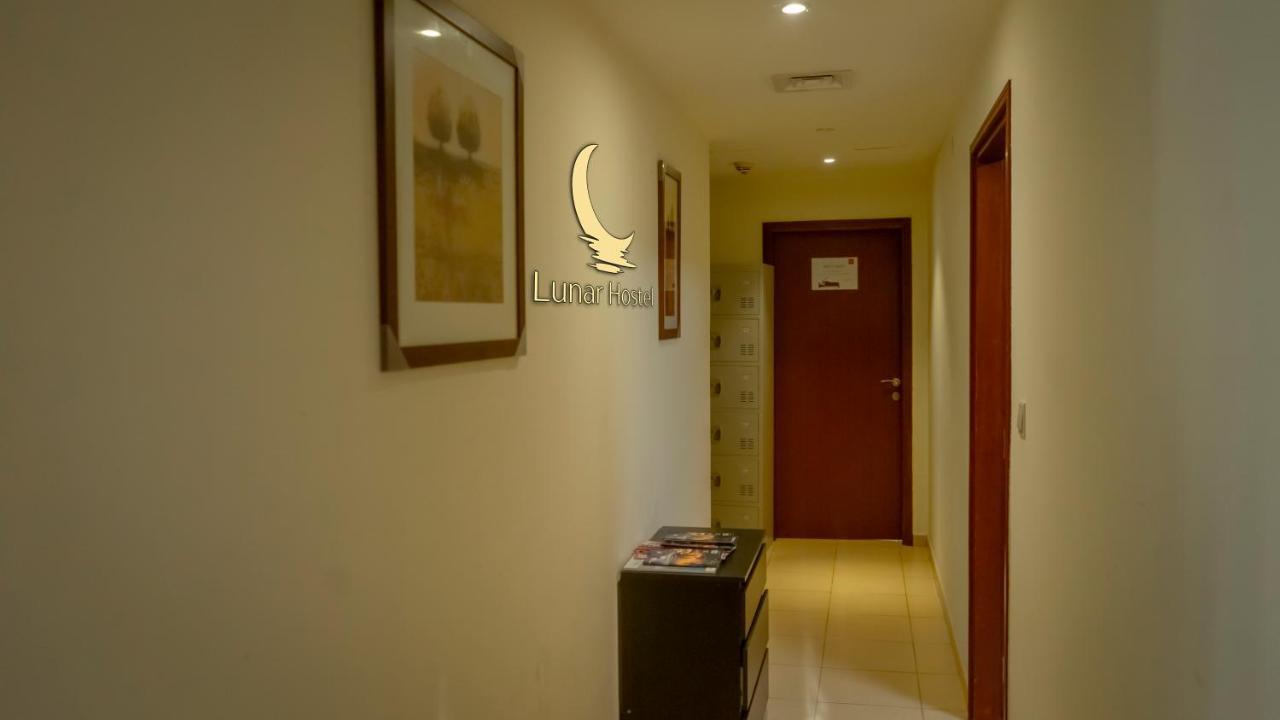 Lunar Hostel - Jbr Dubai Buitenkant foto