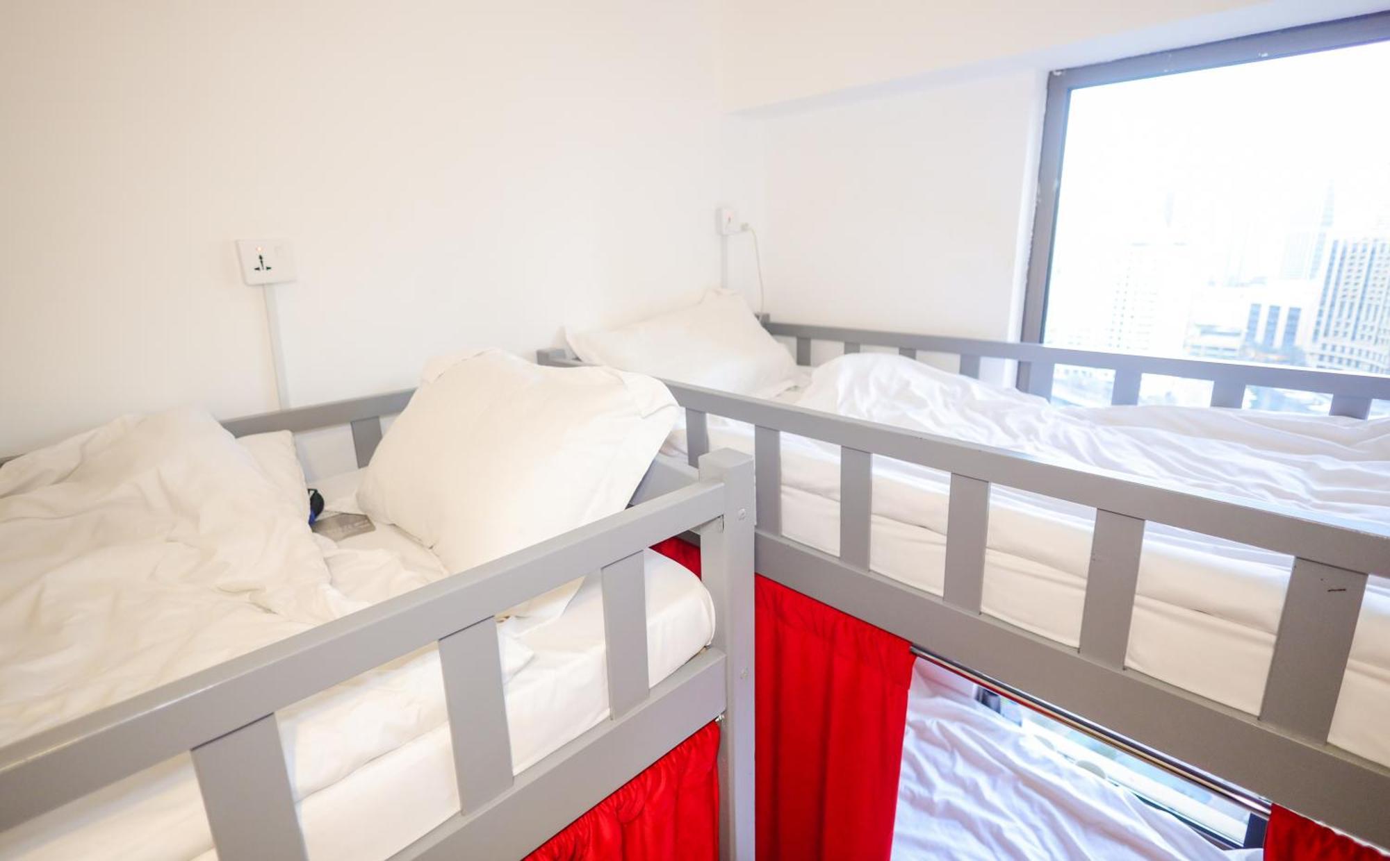 Lunar Hostel - Jbr Dubai Buitenkant foto