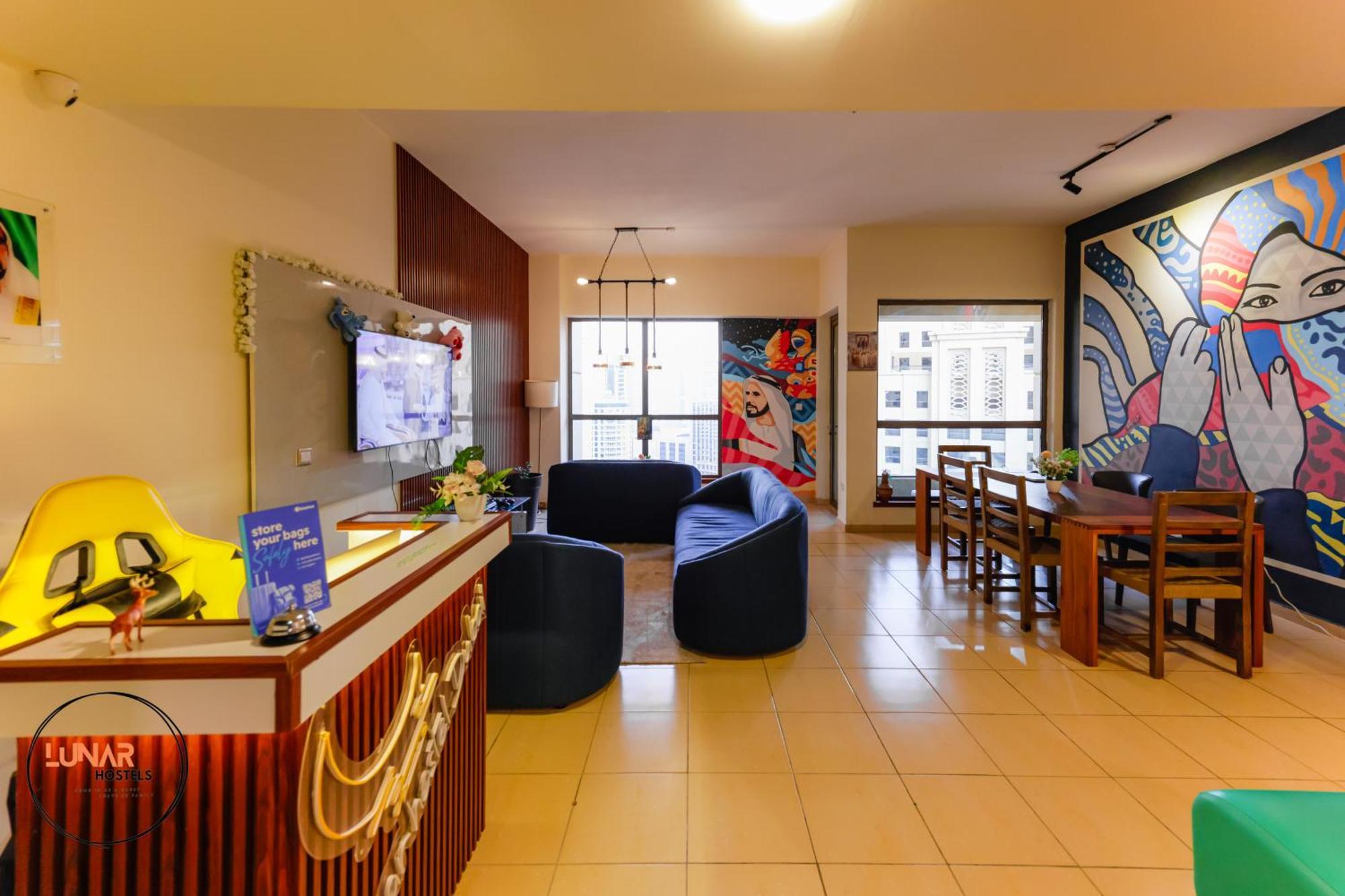Lunar Hostel - Jbr Dubai Buitenkant foto