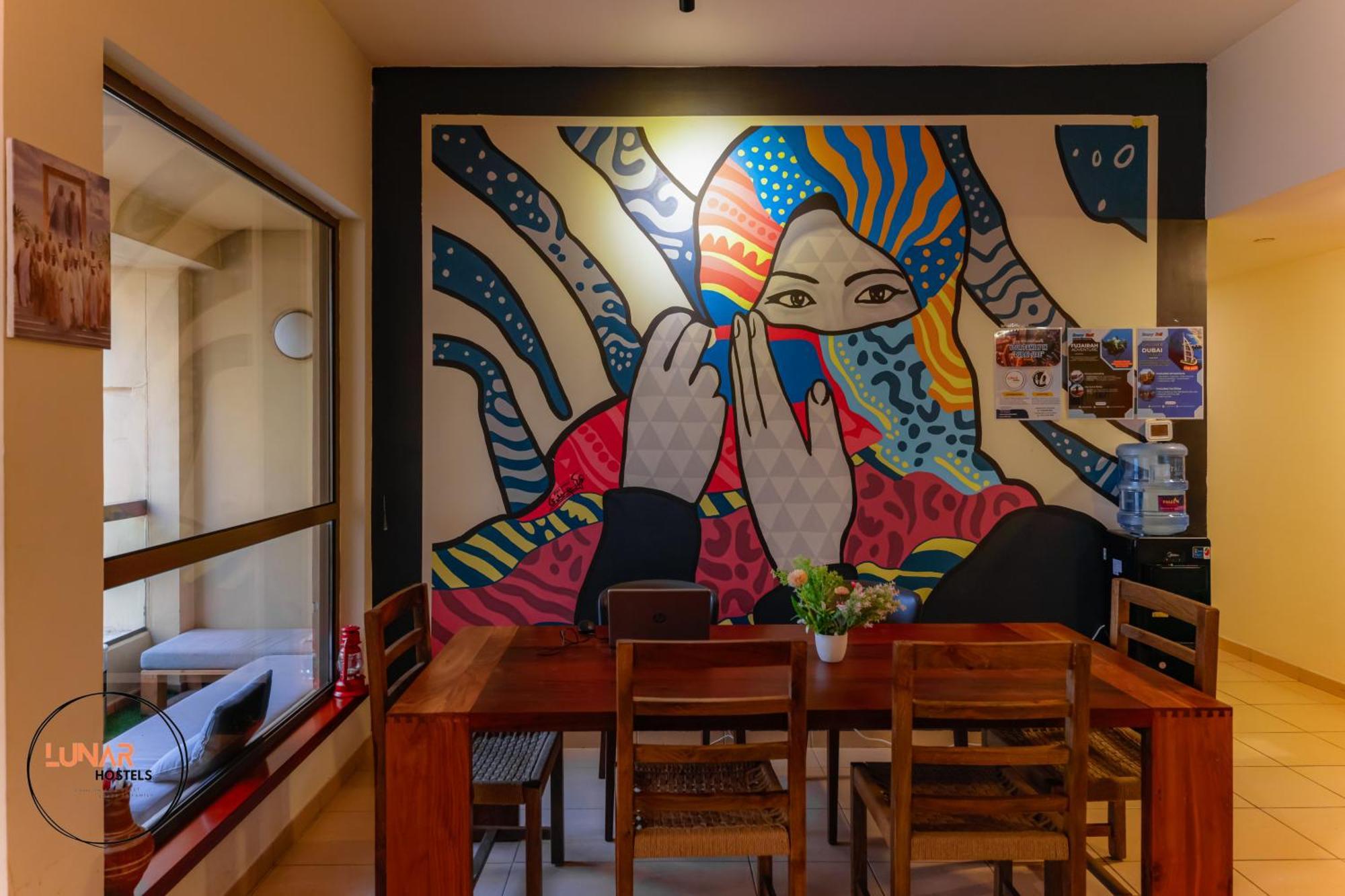 Lunar Hostel - Jbr Dubai Buitenkant foto